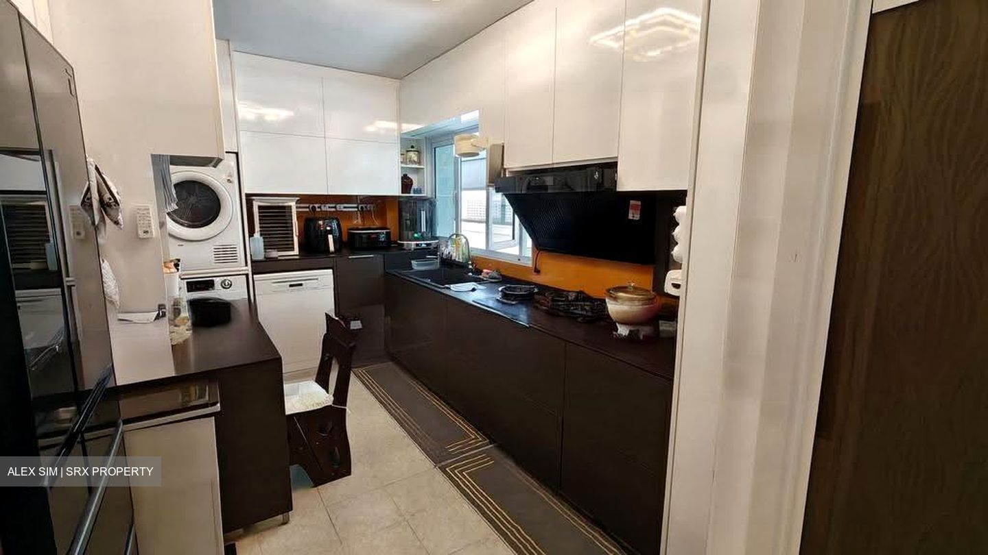 Blk 495B Tampines Street 43 (Tampines), HDB Executive #633773911